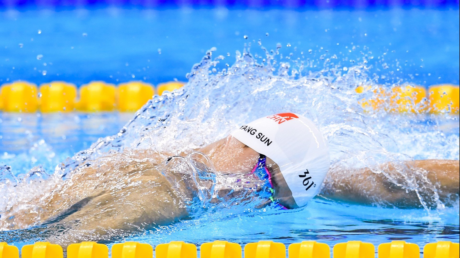 复仇之夜！德布劳内封神，尼日利亚险胜秘鲁，战术完胜引爆2026世界杯